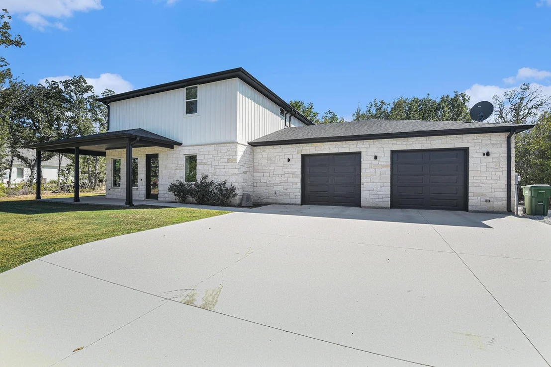 Photo of 811 County Road 3451