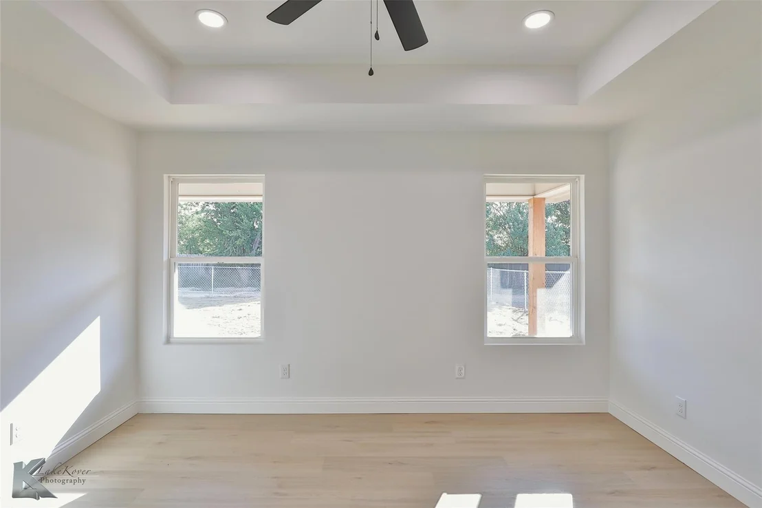 Photo of 2571 Bel Air