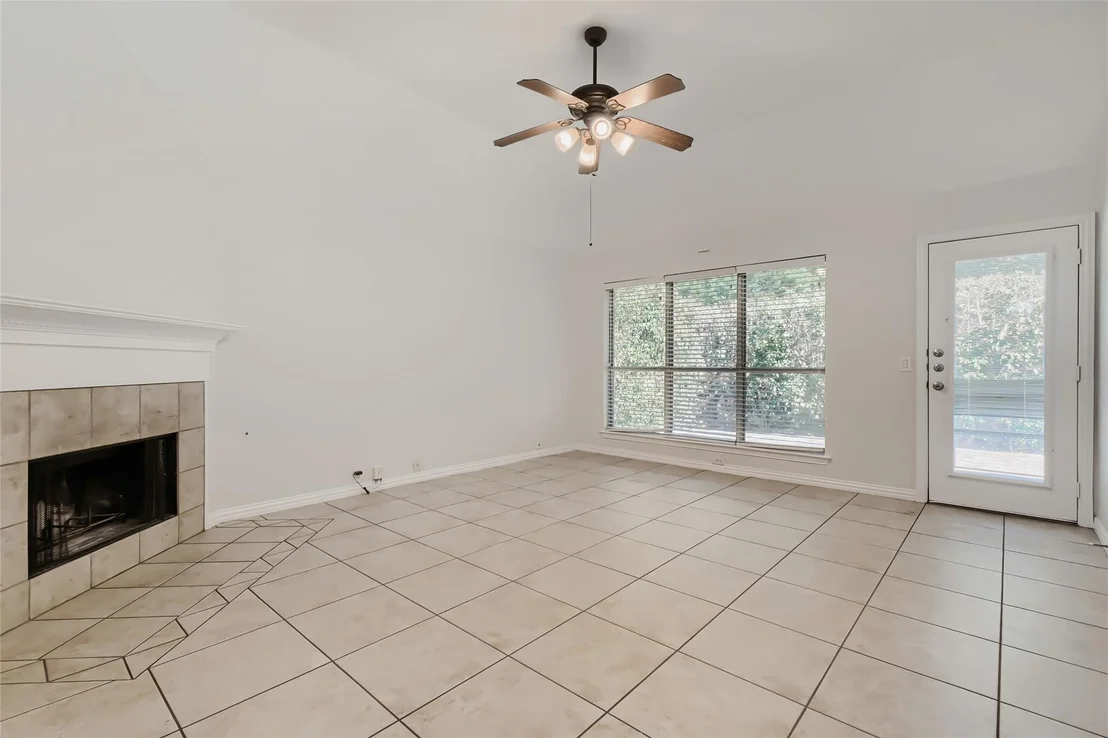 Photo of 1208 Dover Heights Trail