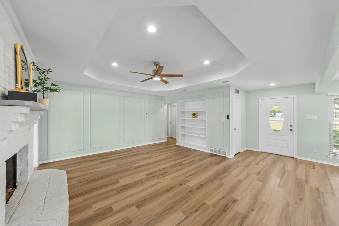 Photo of 16612 Scenic Circle