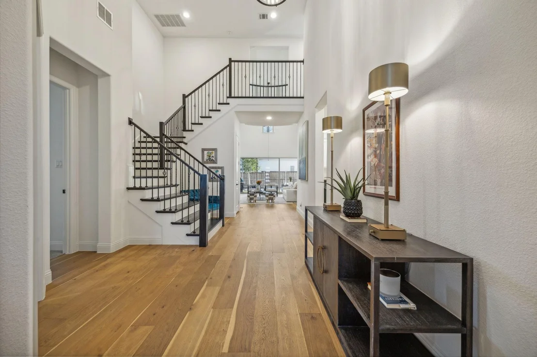 Photo of 8365 Western