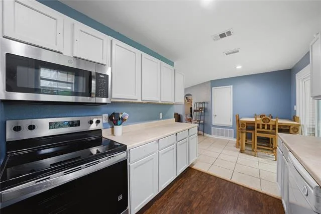 Photo of 732 Ridgewood Drive