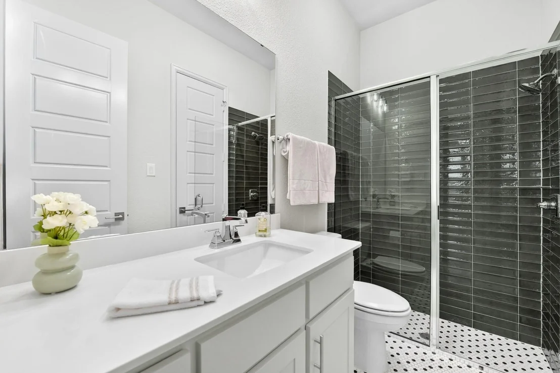 Photo of 2360 Shady Hill Drive