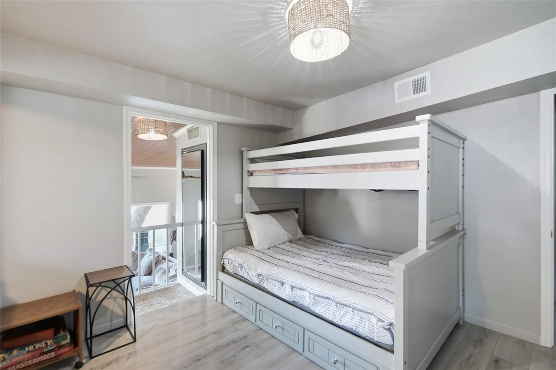 Photo of 6820 Briar Road