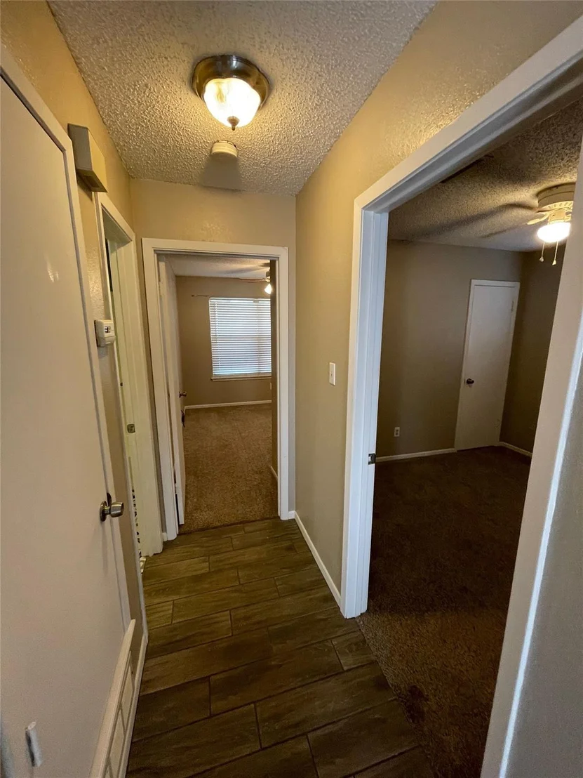 Photo of 1525 Seamans Way