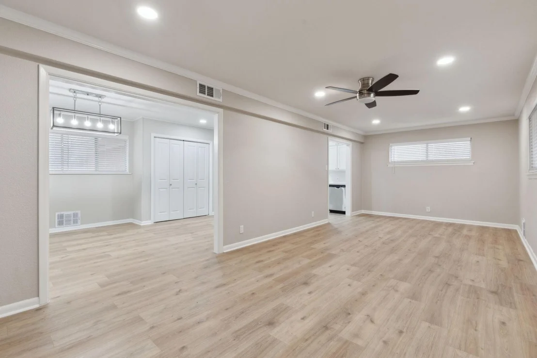 Photo of 1407 Robin Drive