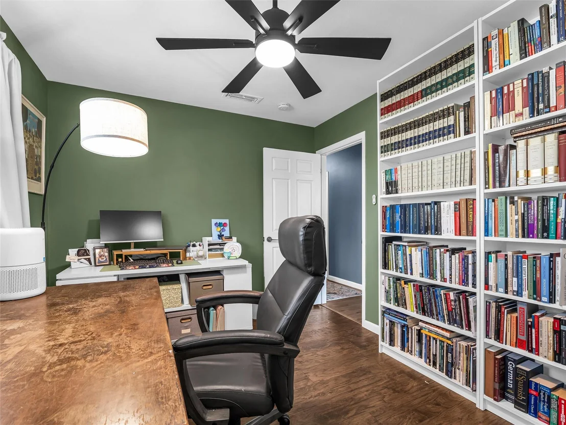 Photo of 1007 Melrose Drive