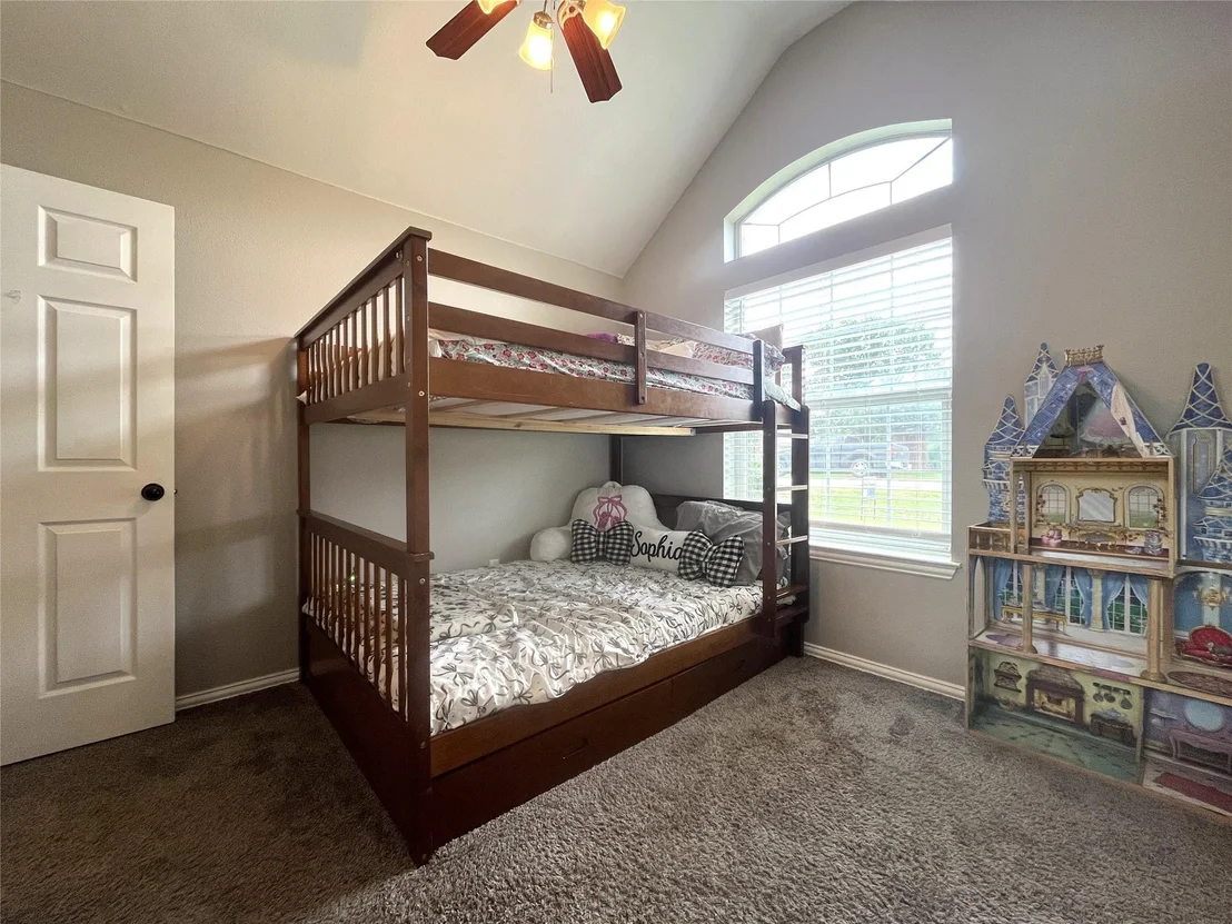 Photo of 106 Meadowlark Drive
