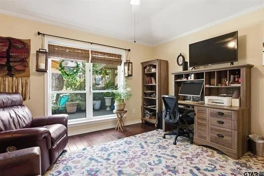 Photo of 804 Festoon Court
