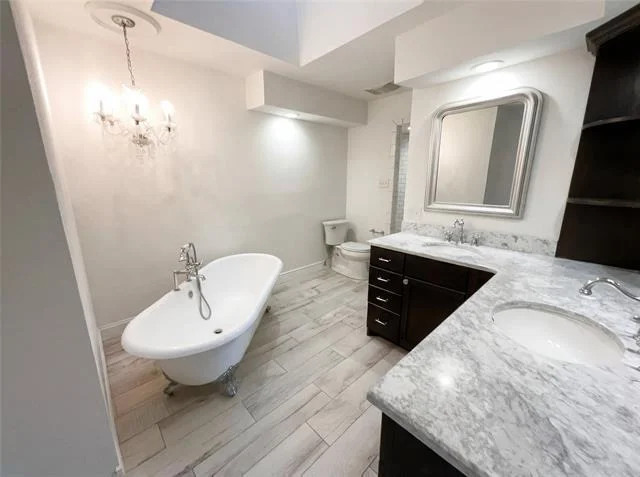Photo of 401 Kenshire Drive