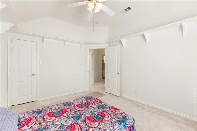 Photo of 621 Creekview Drive