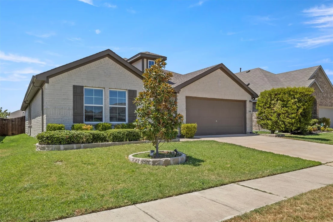 Photo of 2305 Mount Olive Lane