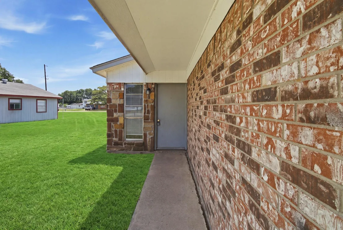 Photo of 1572 Reef Drive