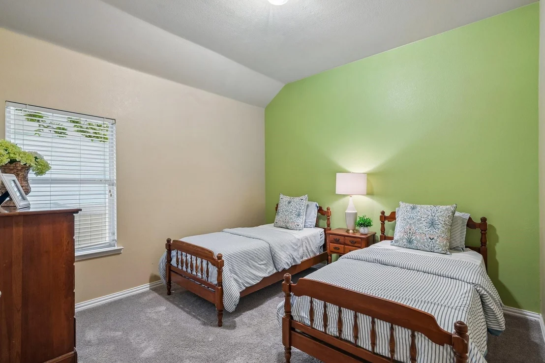 Photo of 1321 Stone Mountain Parkway