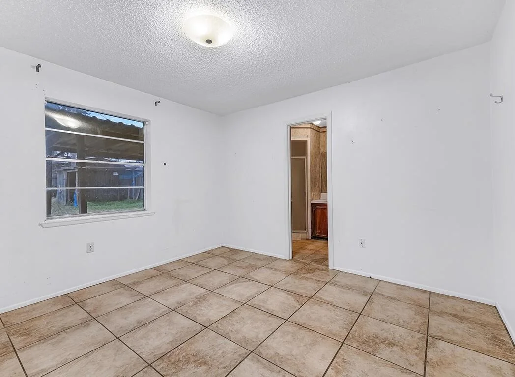 Photo of 165 Greenforest Trail