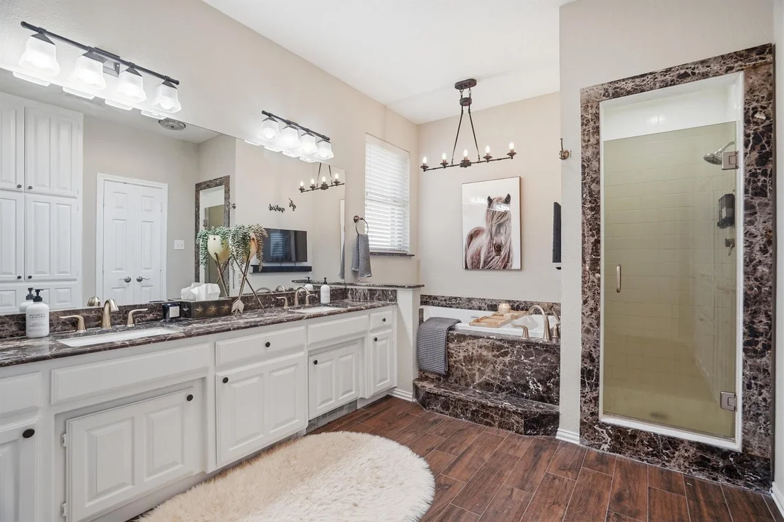 Photo of 333 Meadow Crest Road