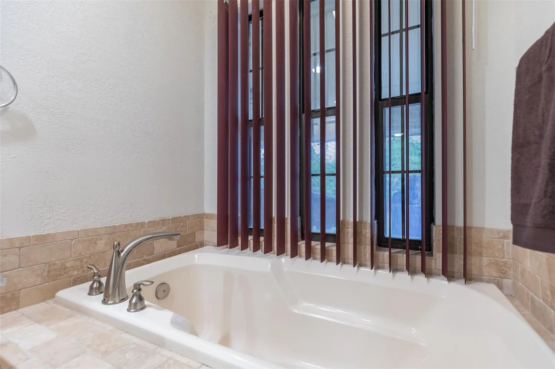 Photo of 3166 Constitution Avenue