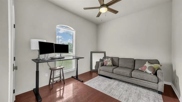 Photo of 203 Mockingbird Lane