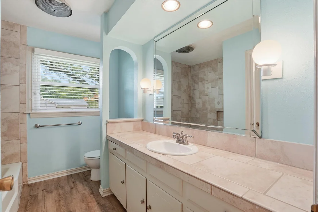 Photo of 4328 Winding Way