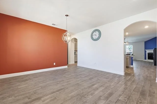 Photo of 10421 Table Bluff Street
