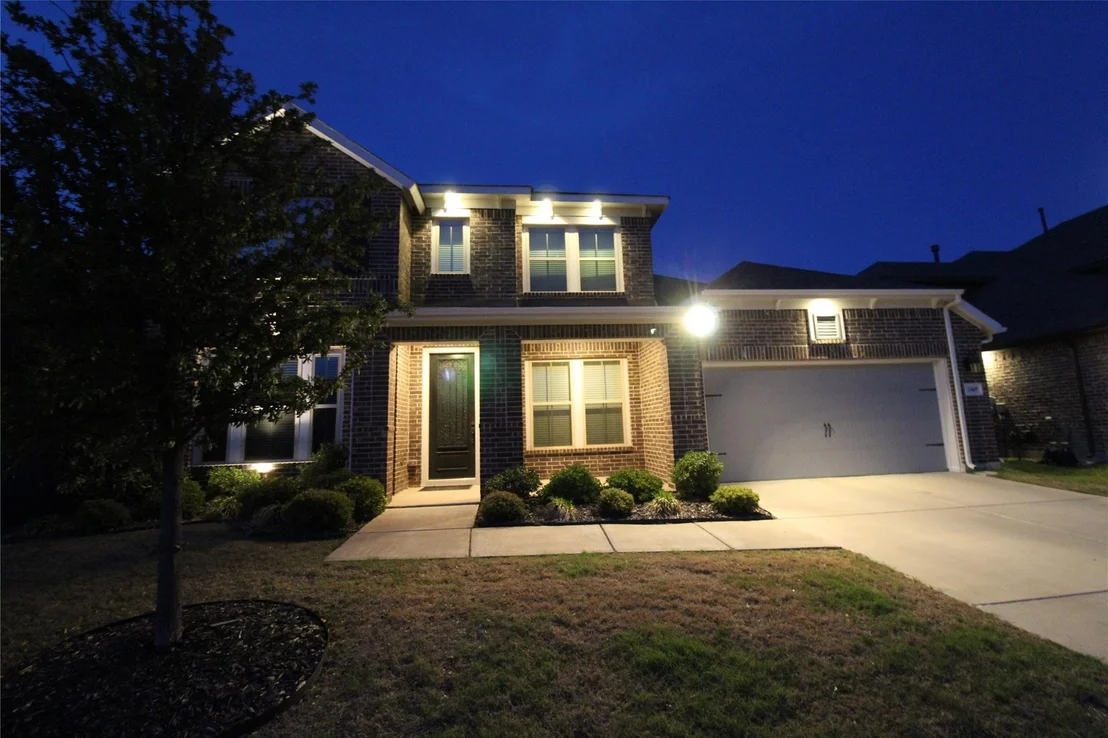Photo of 1469 Lawnview Drive
