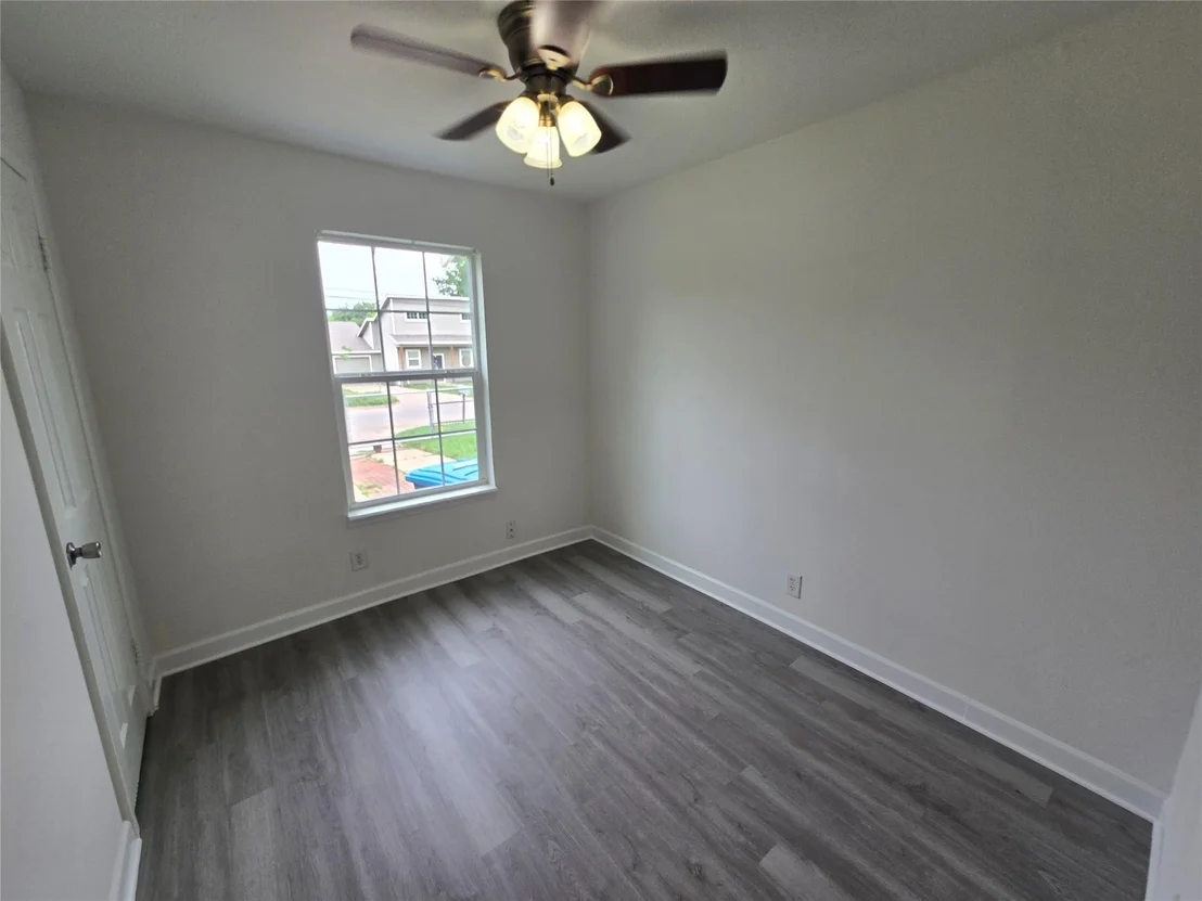 Photo of 5010 Sunshine Drive