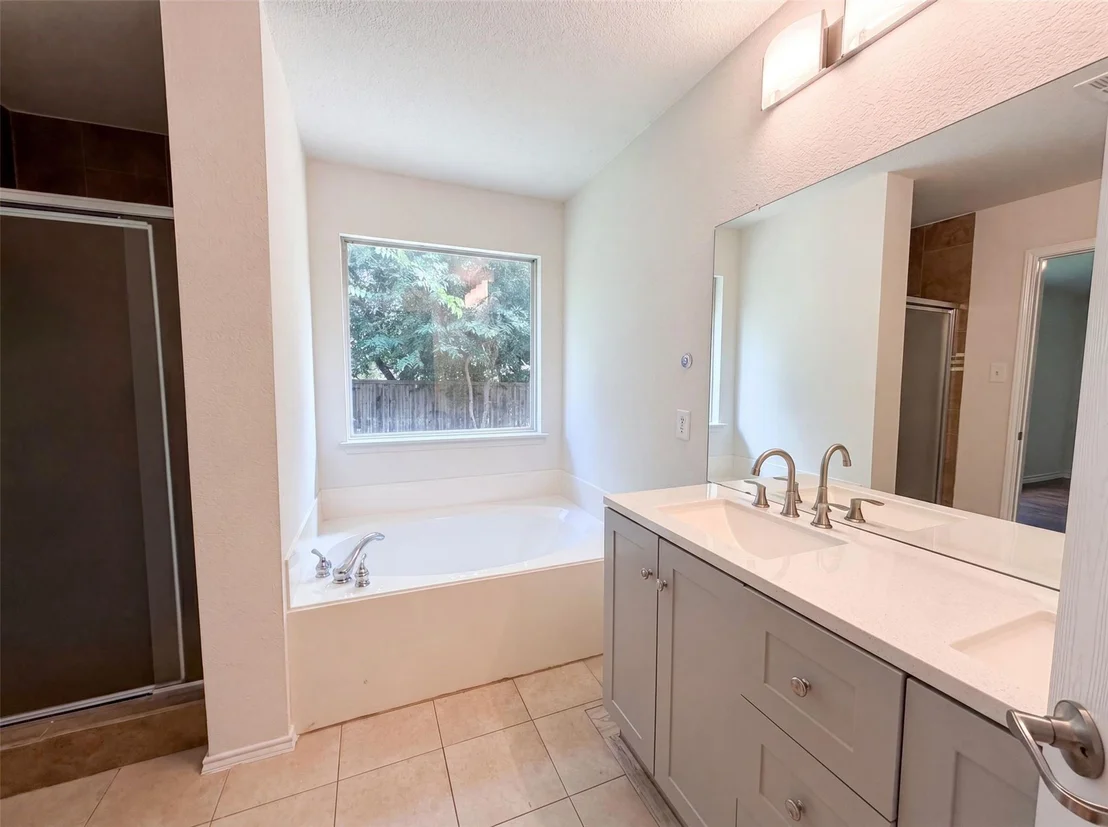 Photo of 2324 Glenhaven Drive