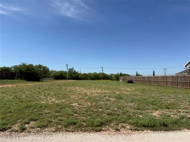 Photo of 4034 Forrest Hill Road