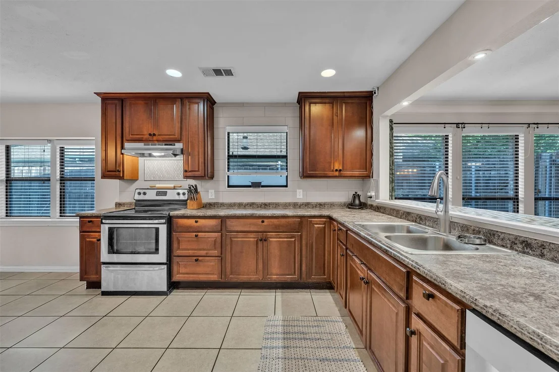 Photo of 3046 Westforest Drive