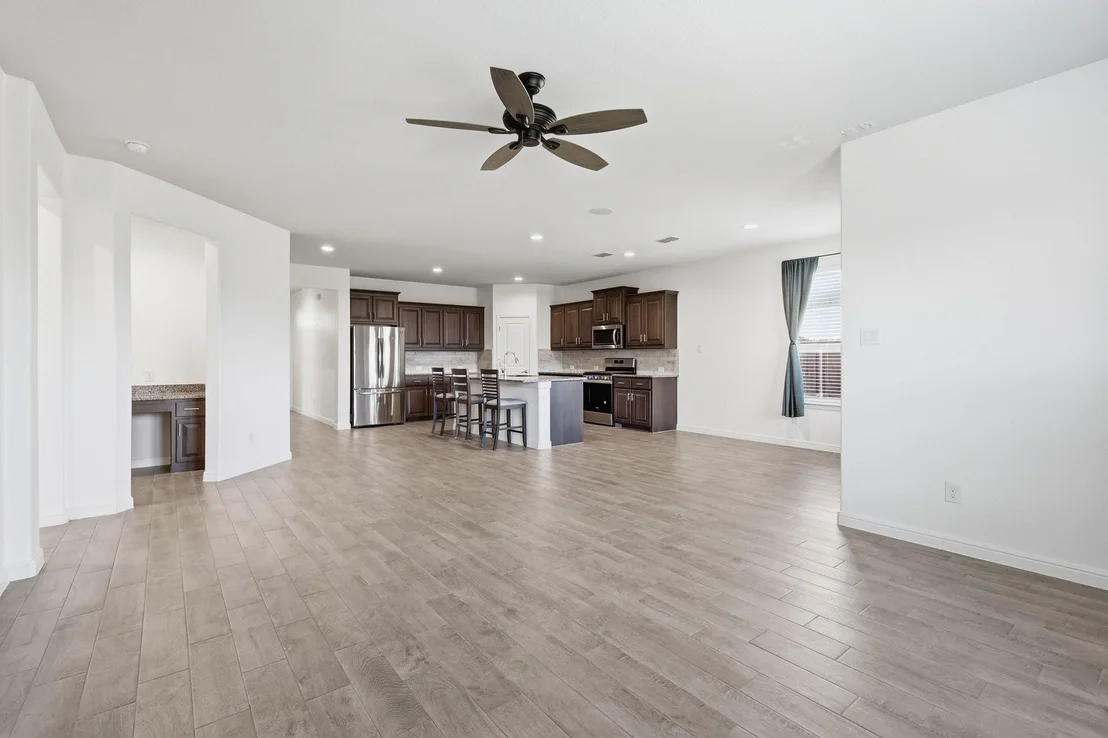 Photo of 1044 Blackhorse Trail
