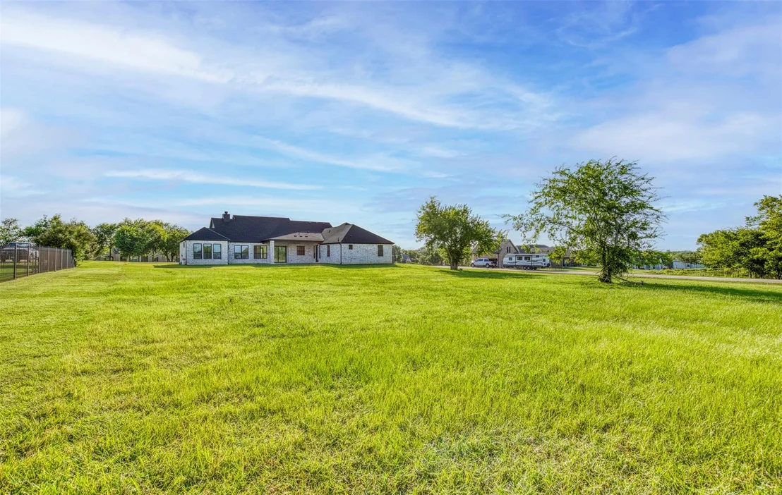 Photo of 1376 Shadow Lakes Drive