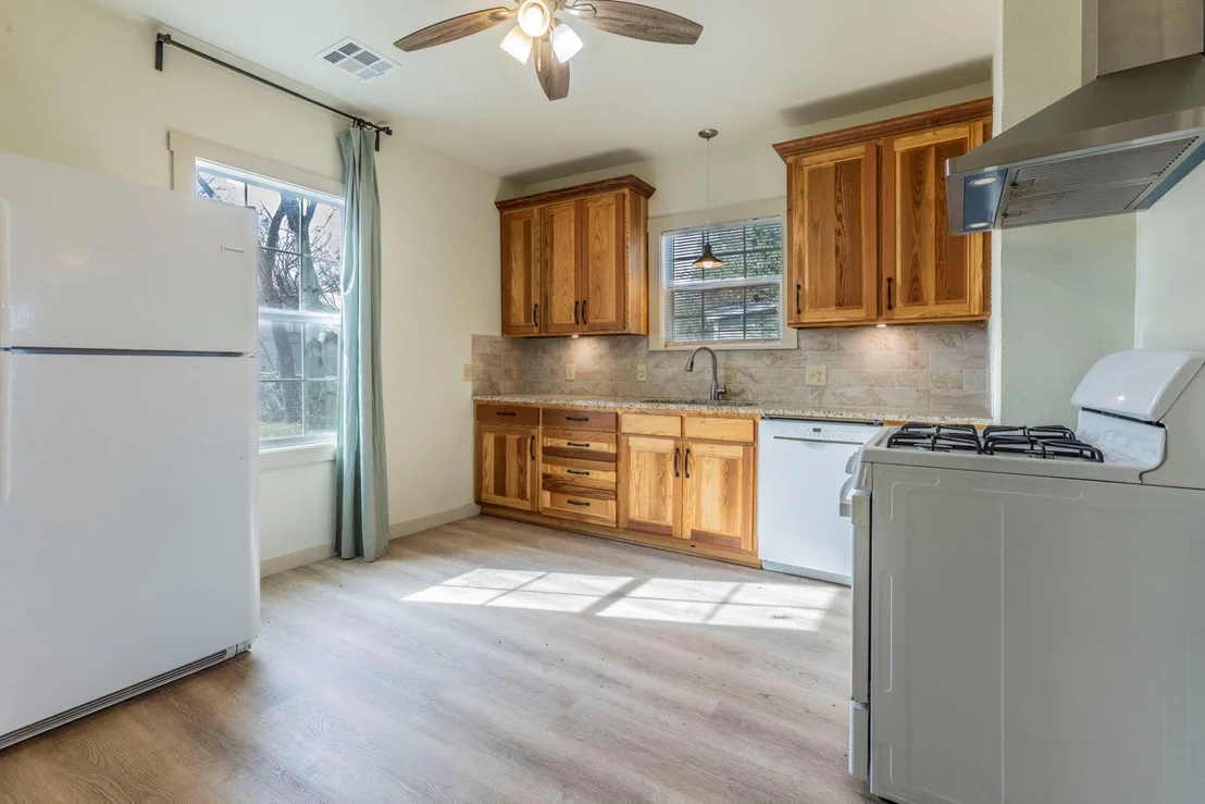 Photo of 1200 N 4th Street