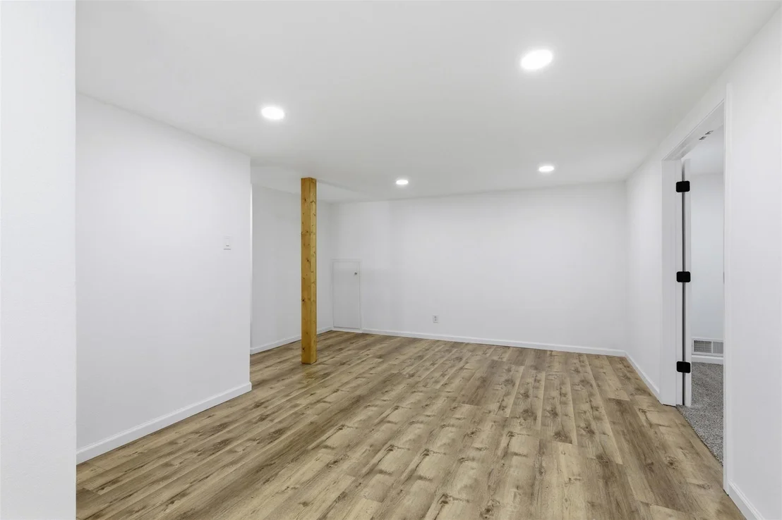 Photo of 11022 Ferndale