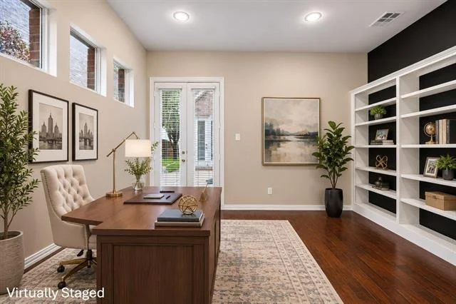 Photo of 3315 Garrett Drive