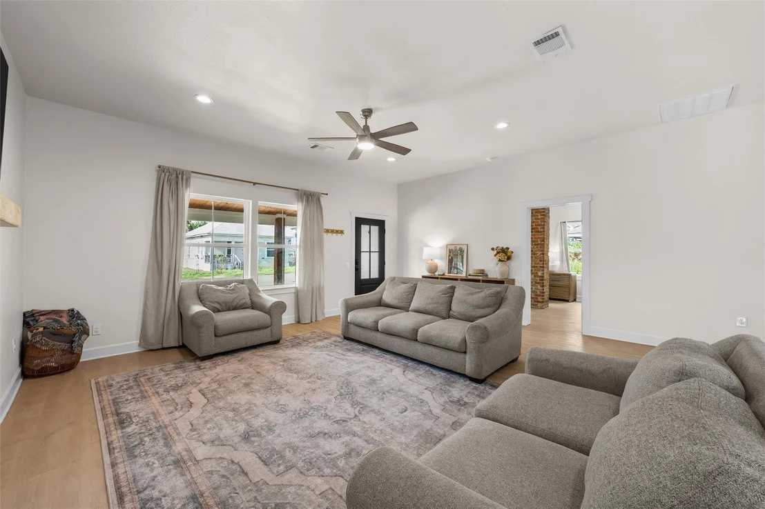 Photo of 801 N 14th Street