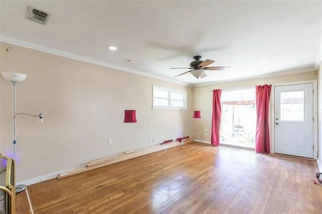 Photo of 4133 Potomac Avenue
