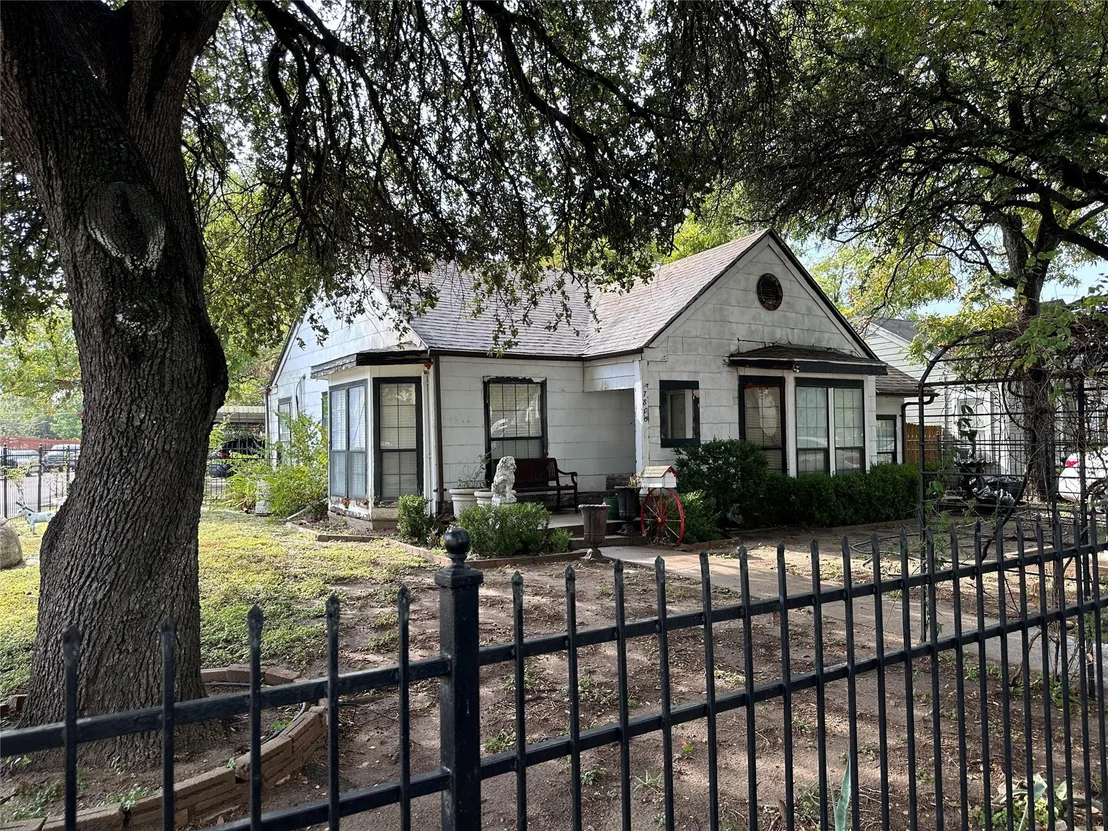 Photo of 7805 Wanebe Drive