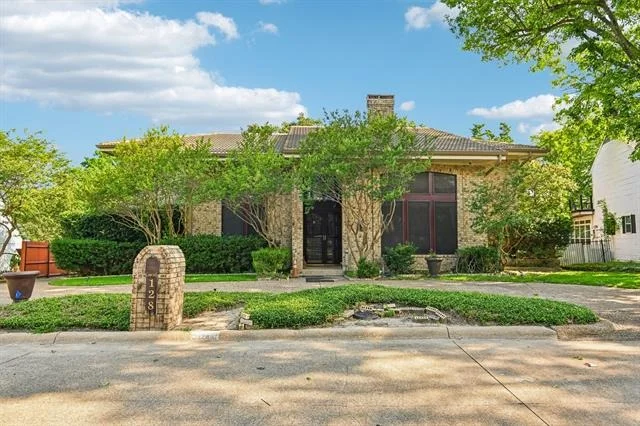 Photo of 128 Sceptre Drive