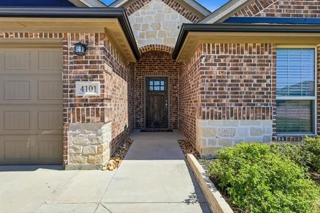 Photo of 4101 Windmill Court
