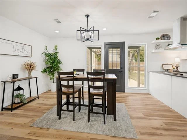 Photo of 502 Martin Lane