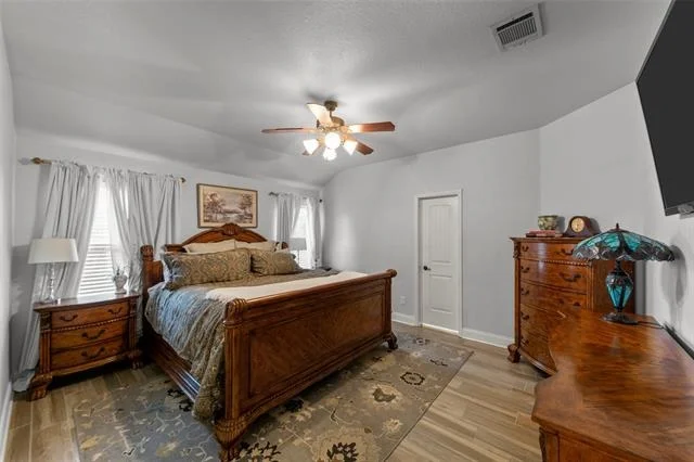 Photo of 1078 Shepard Lane