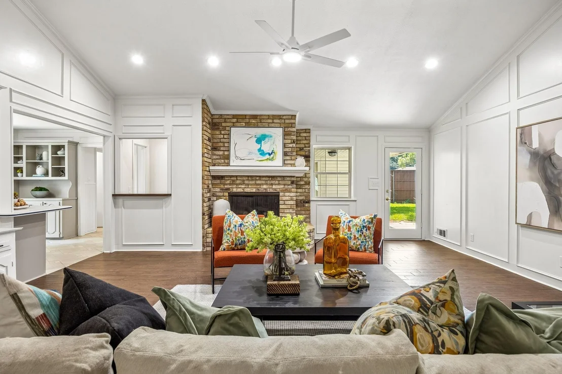 Photo of 8716 Echo Valley Drive