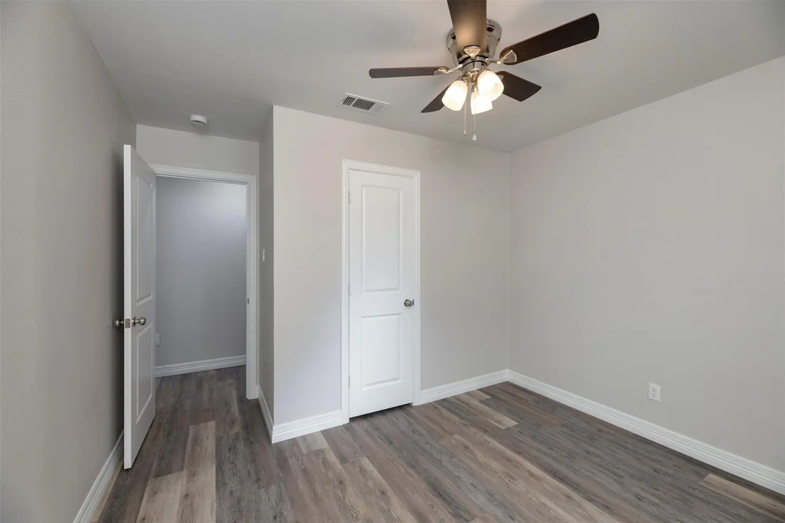 Photo of 314 Sixpence Lane