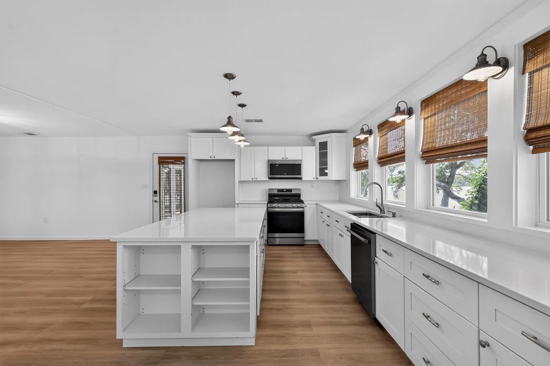 Photo of 7228 Emerald Drive