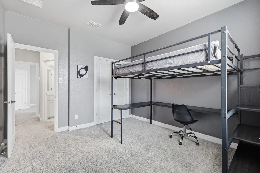 Photo of 1617 Longspur Drive