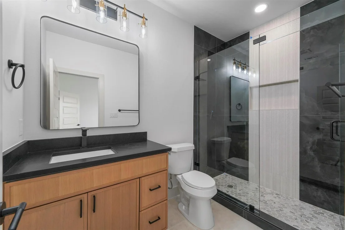 Photo of 1054 Dixie Estates Way