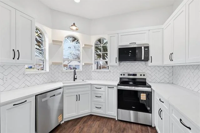 Photo of 153 Summerhill Drive