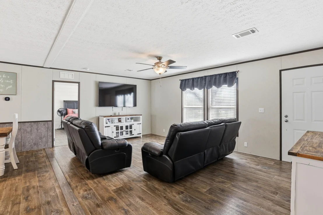 Photo of 350 County Road 4905