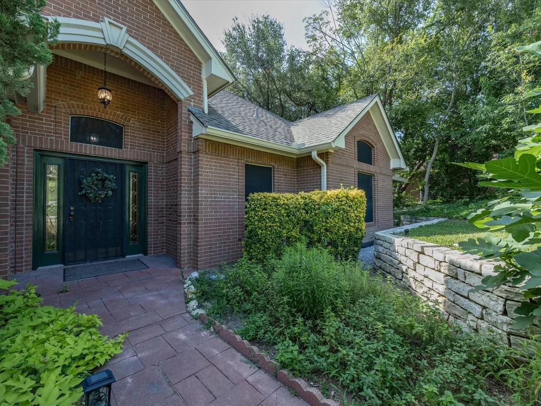 Photo of 201 Coach House Circle