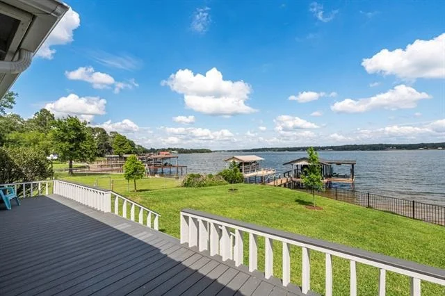 Photo of 138 Pin Oak Drive